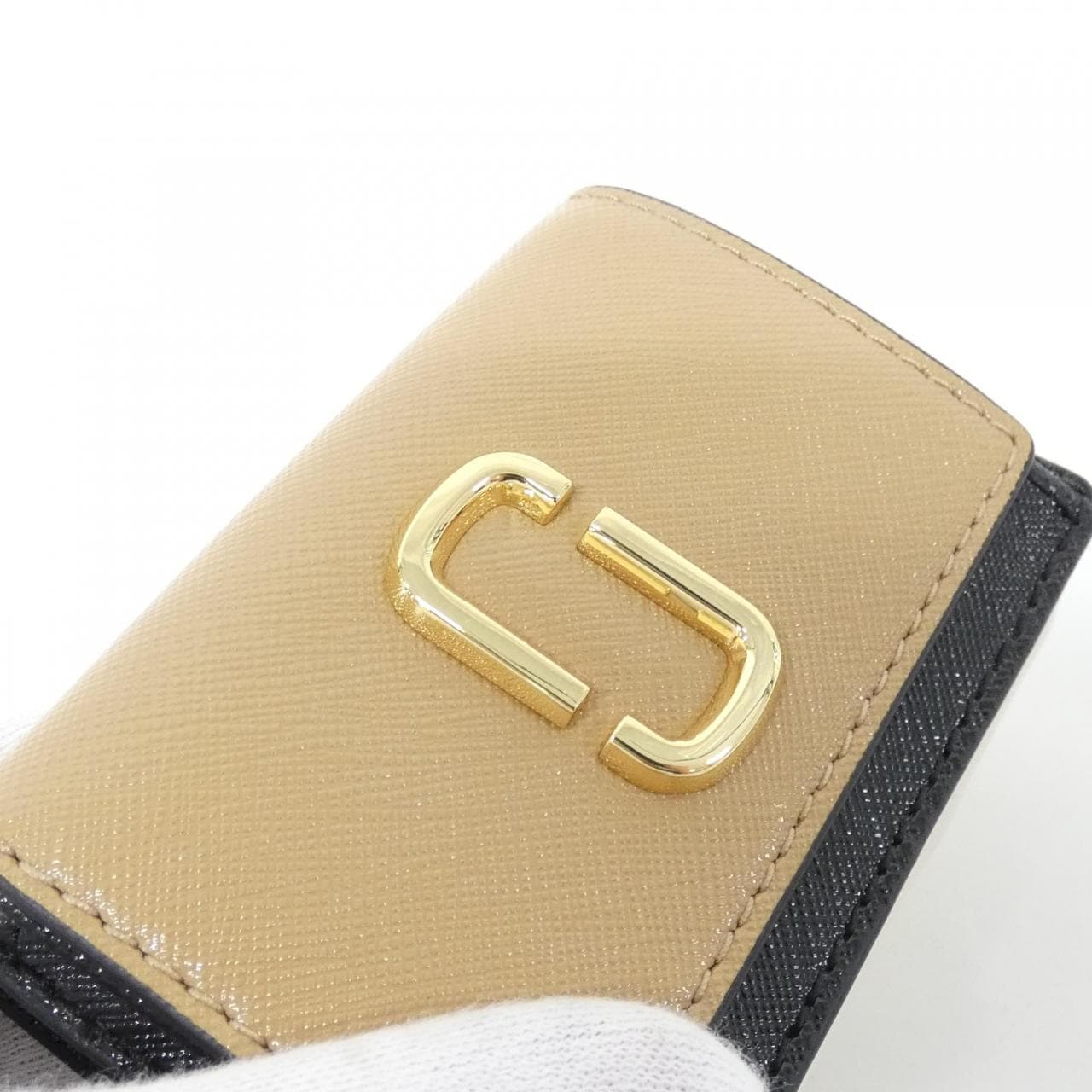 【新品】マークジェイコブス THE UTILITY SNAPSHOT 2F3SMP060S07 財布