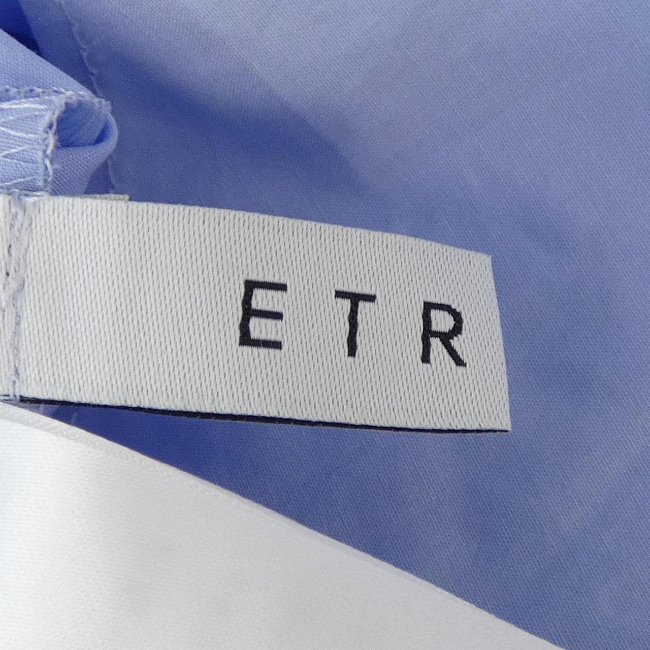 エトレトウキョウ ETRE TOKYO トップス