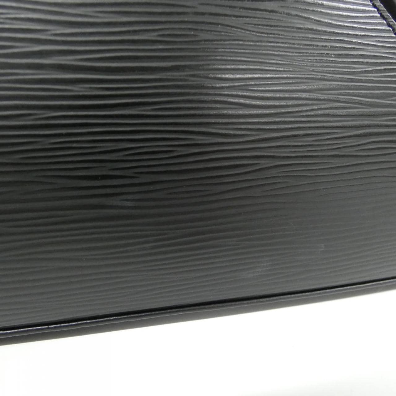 ルイヴィトン エピ ジャスミン M52782 バッグ