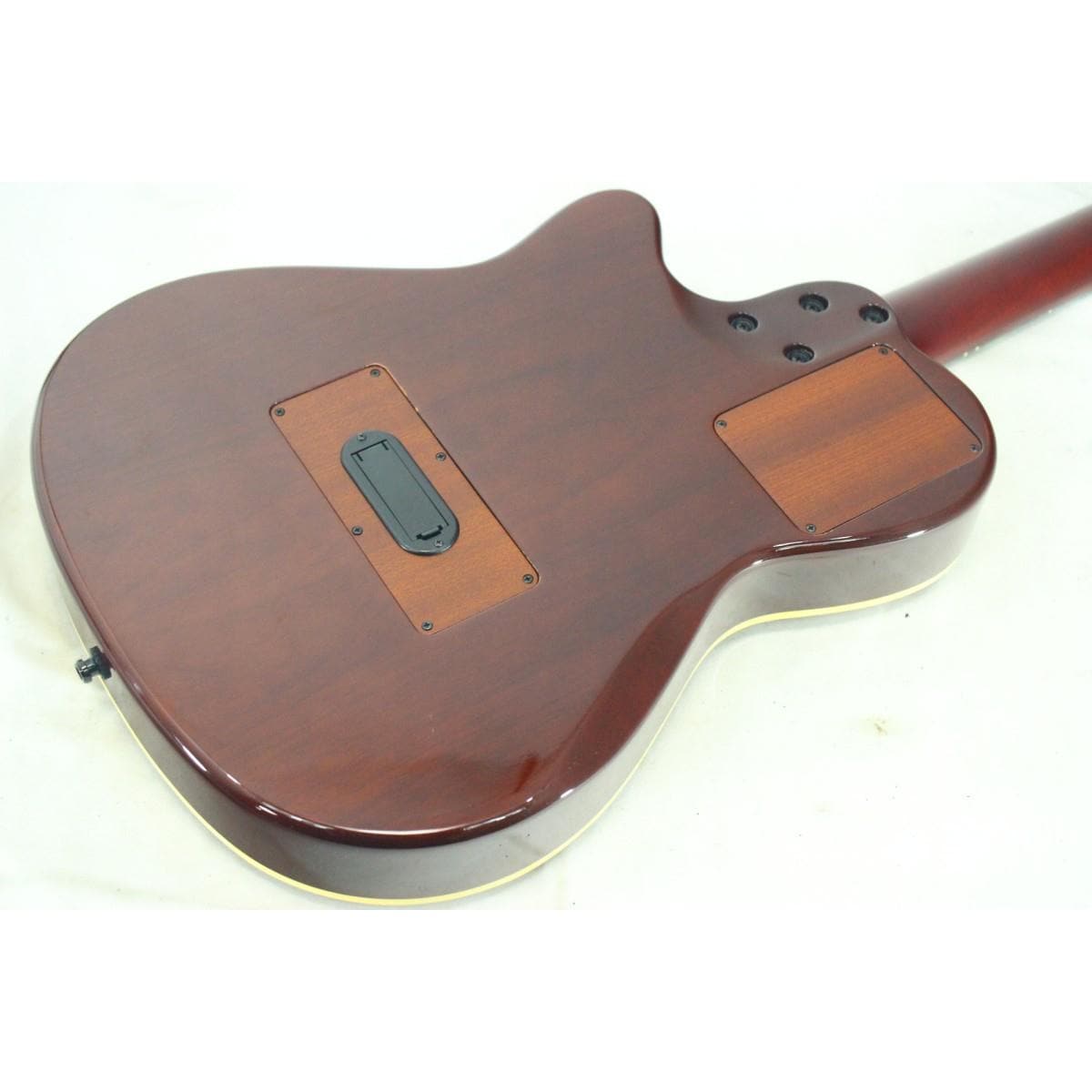 ＧＯＤＩＮ　　ＮＹＬＯＮ　ＤＵＥＴ　ＡＭＢＩＡＮＣＥ