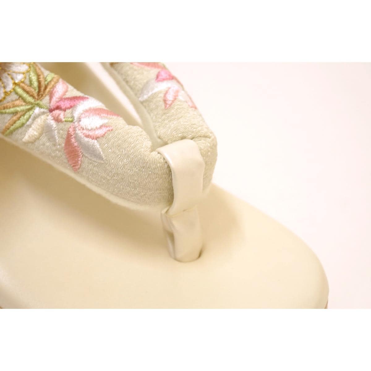 【新品】女草履　四君子　Ｆサイズ