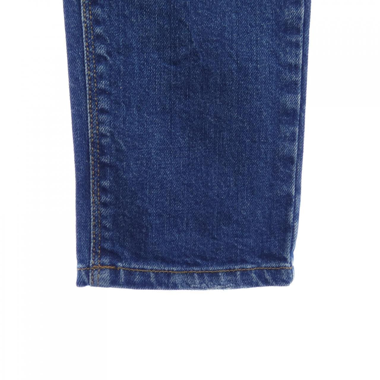 ヴェルサス VERSUS ジーンズ