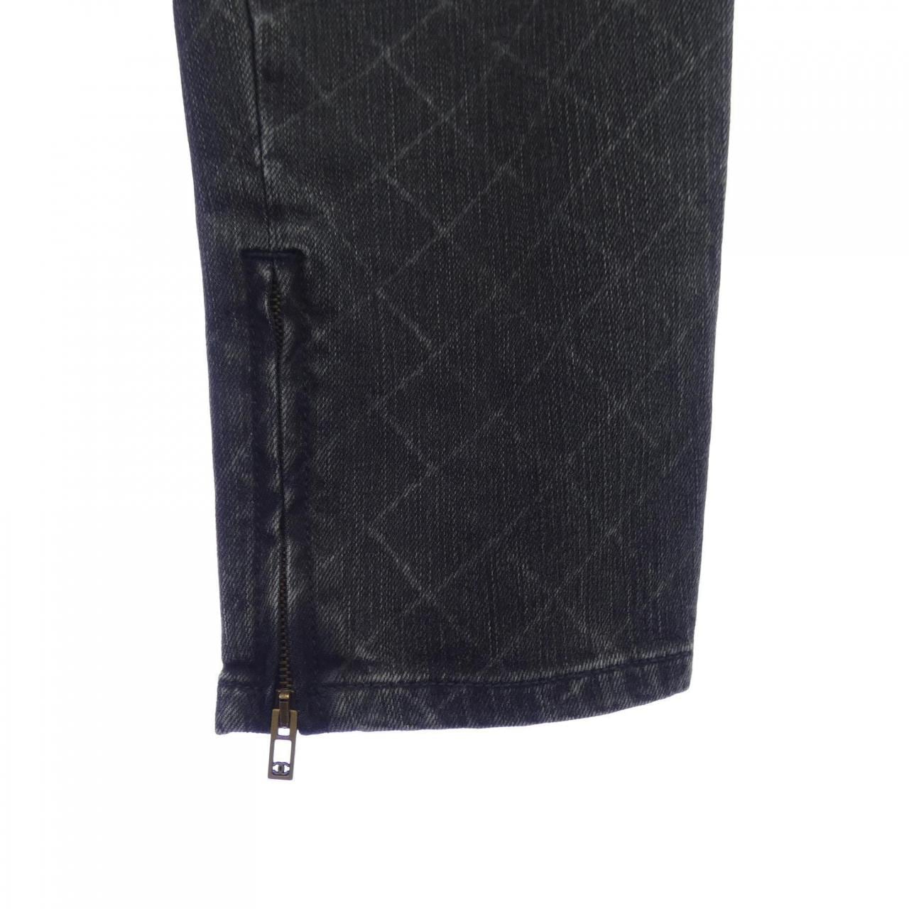 シャネル CHANEL P56067V42237 ジーンズ