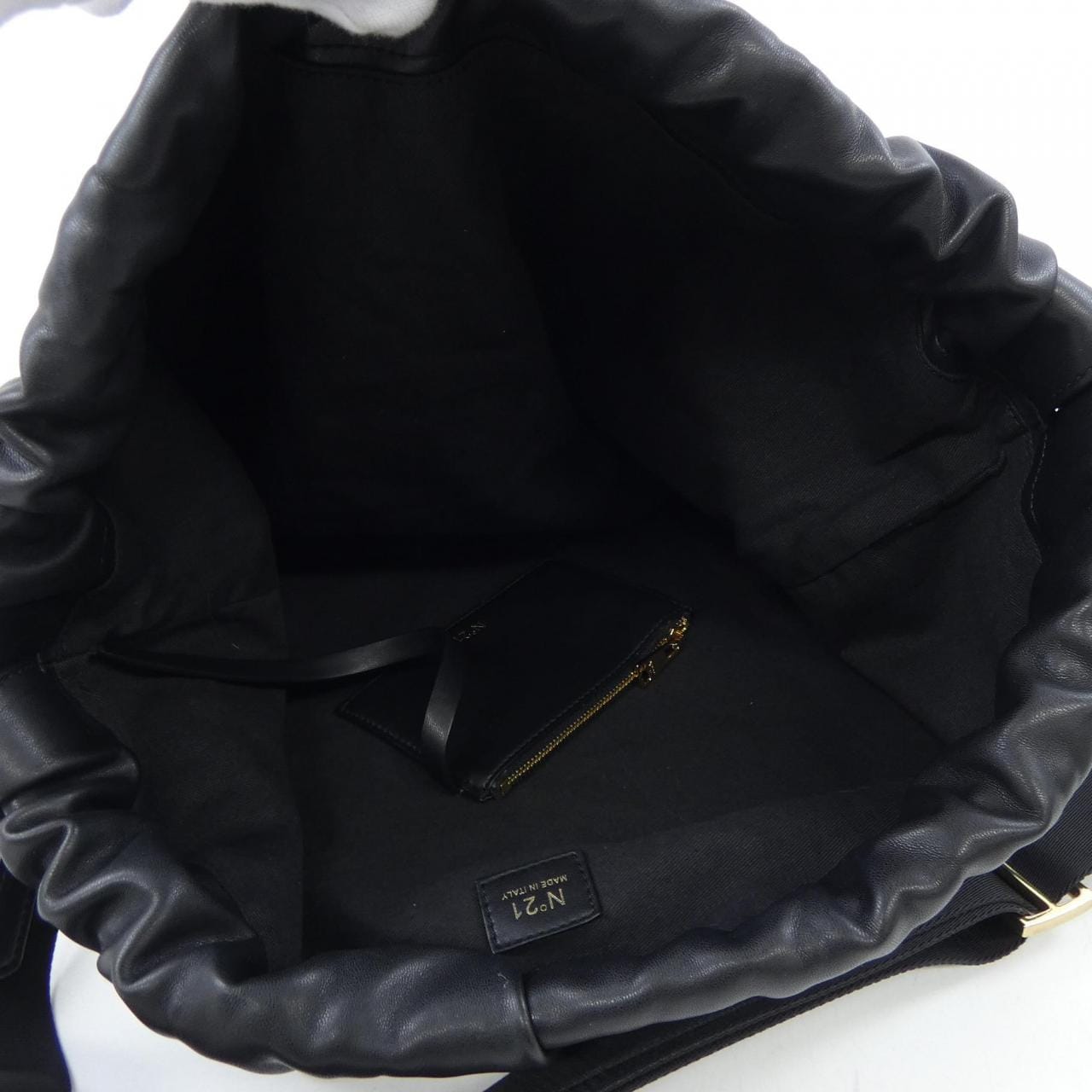 ヌメロヴェントゥーノ N°21 BAG