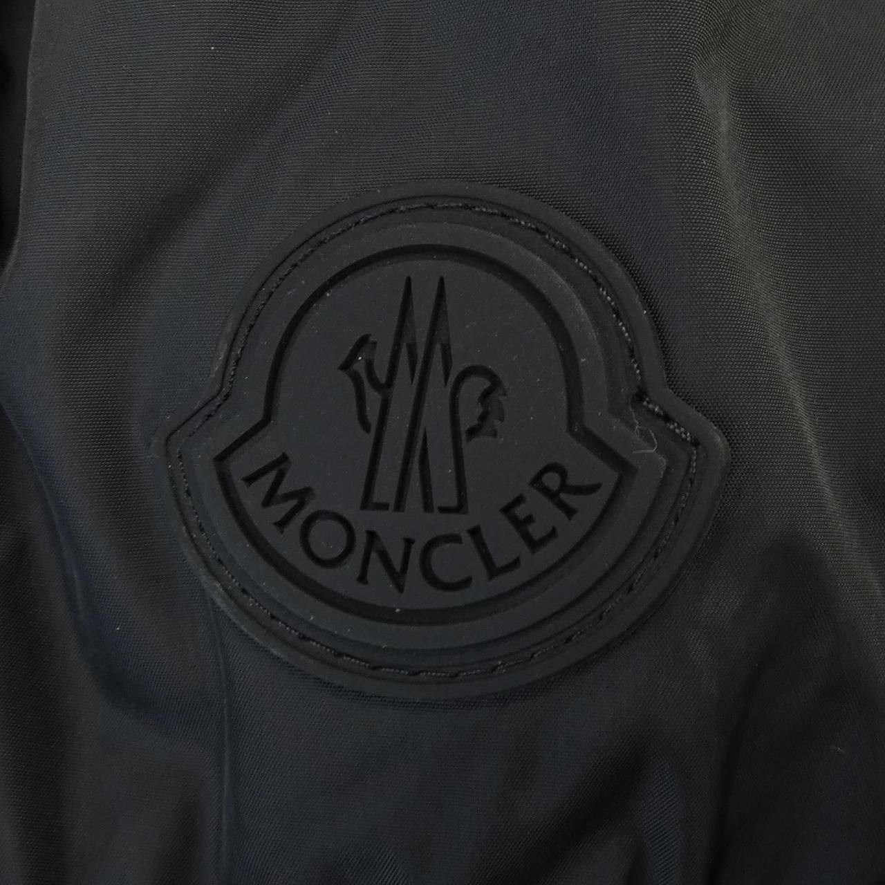 モンクレール MONCLER MONTCLA ダウンジャケット