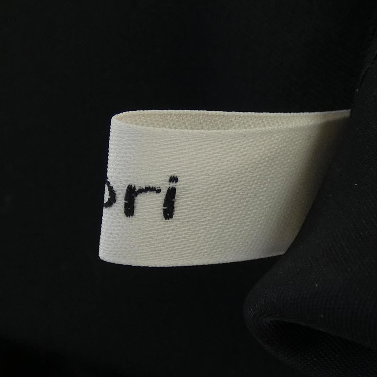 ヨリ yori パンツ