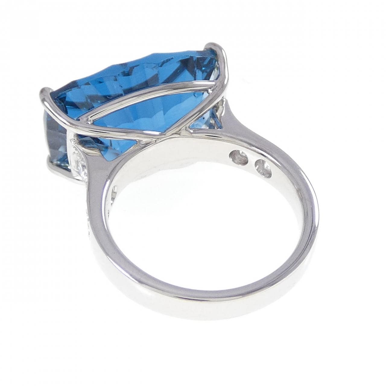 750WG 合成スピネル リング