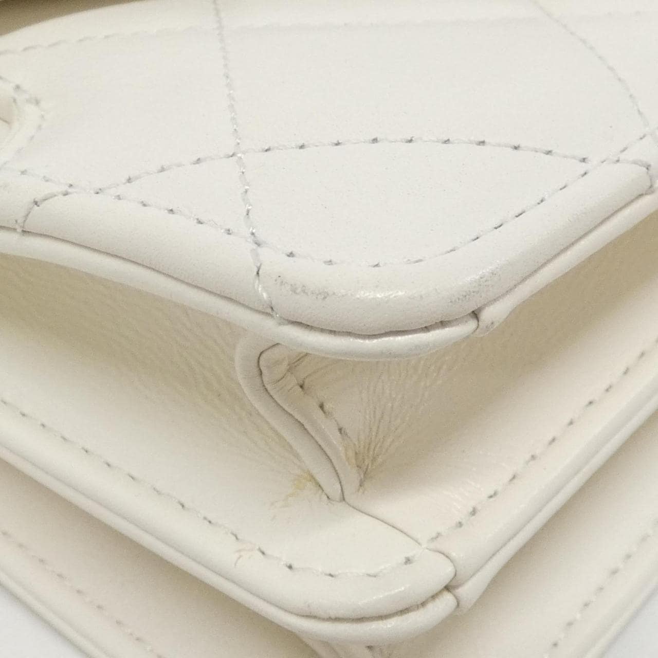 シャネル AS4184 バッグ