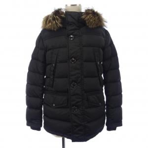 モンクレール MONCLER ダウンジャケット