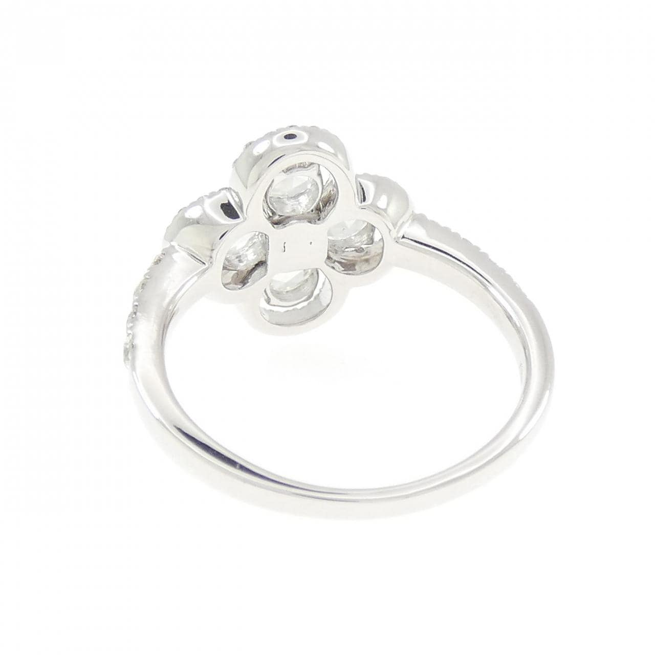 K18WG フラワー ダイヤモンド リング 1.00CT
