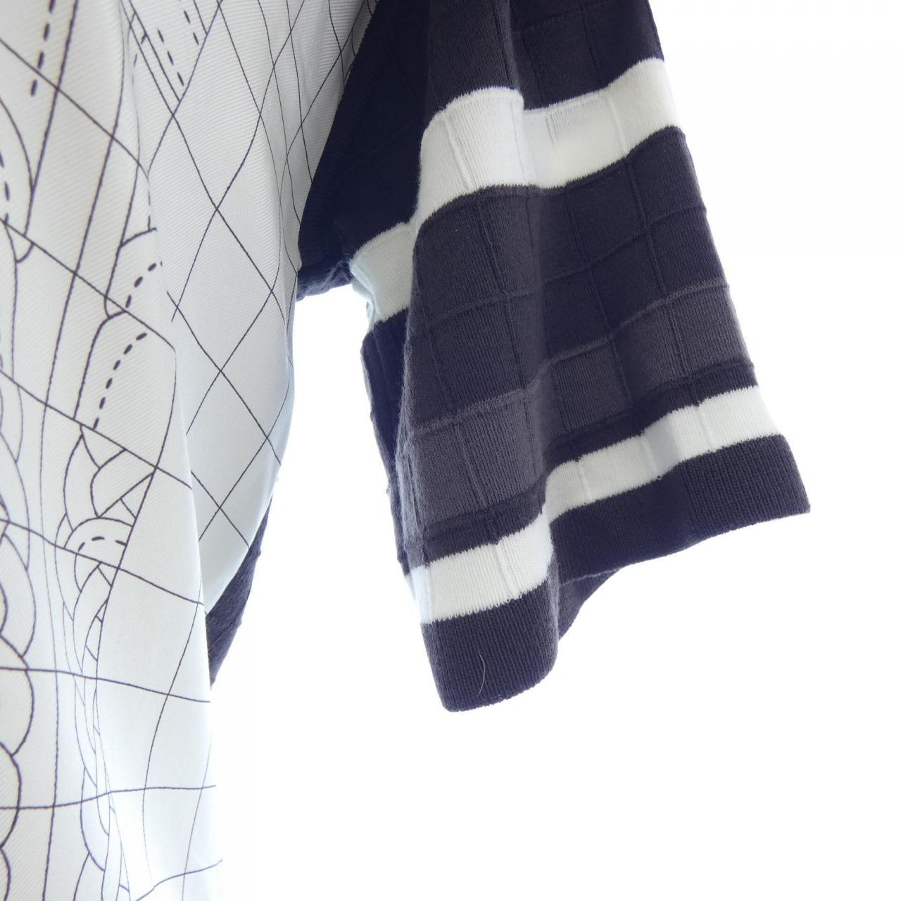 エルメス HERMES トップス