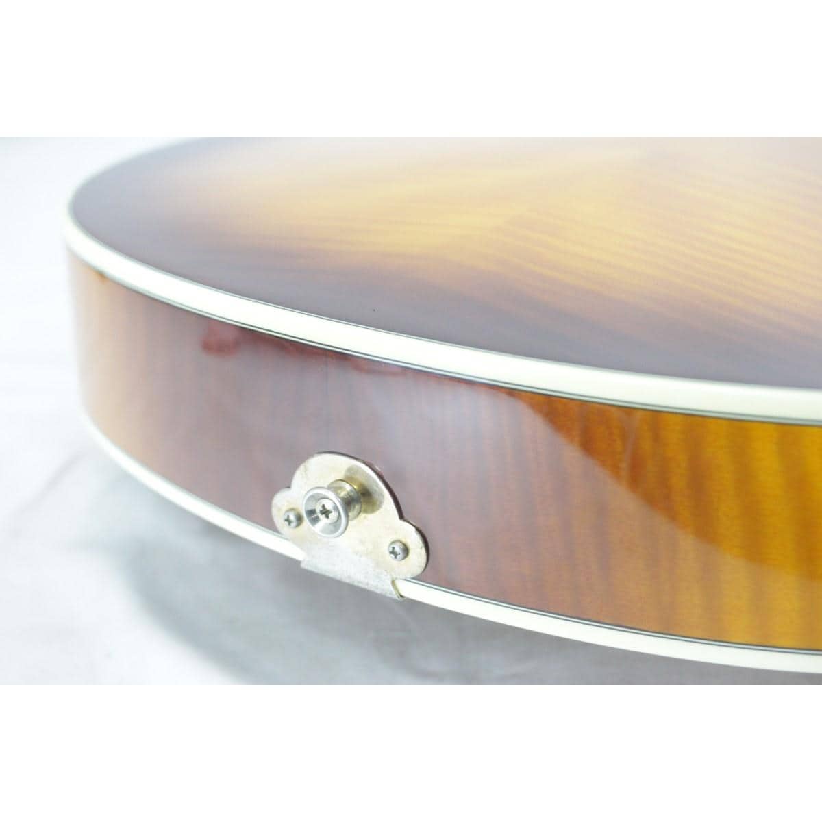 ＥＰＩＰＨＯＮＥ　　ＥＭＰＥＲＯＲ