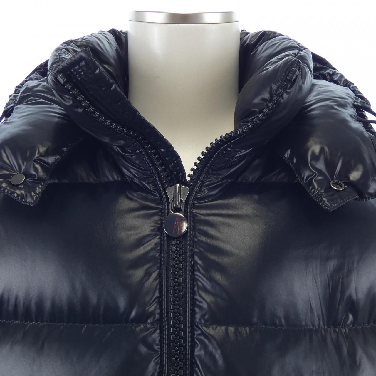 モンクレール MONCLER ダウンジャケット