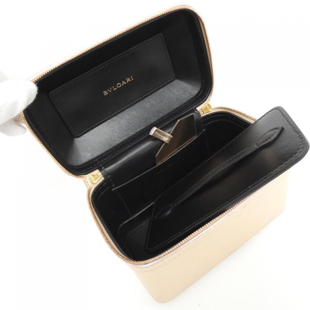 ブルガリ SERPENTI FOREVER 292270 バッグ