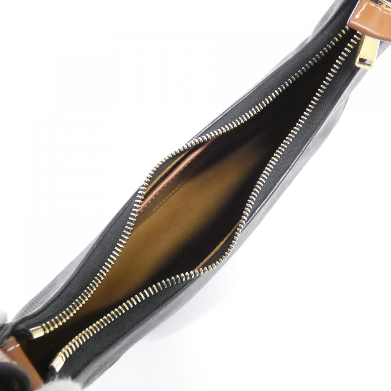 セリーヌ アヴァ 193952BZJ ショルダーバッグ