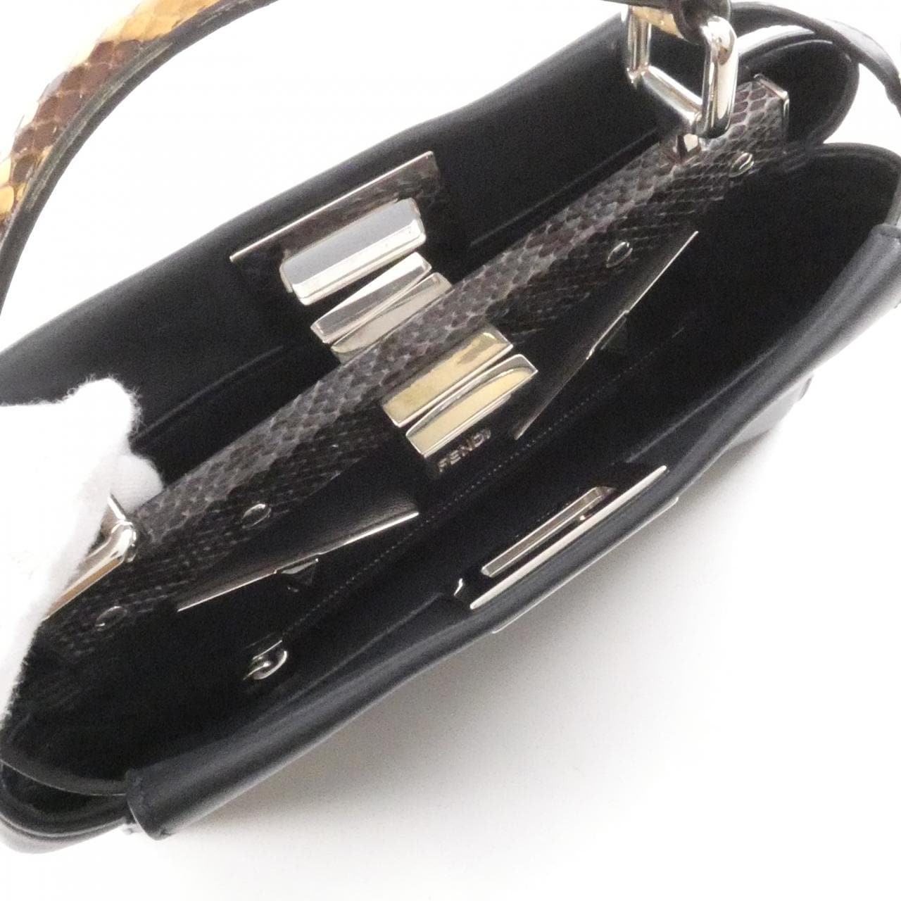 フェンディ バッグ バグズ ピーカブー ミニ 8BN244 SGZ バッグ