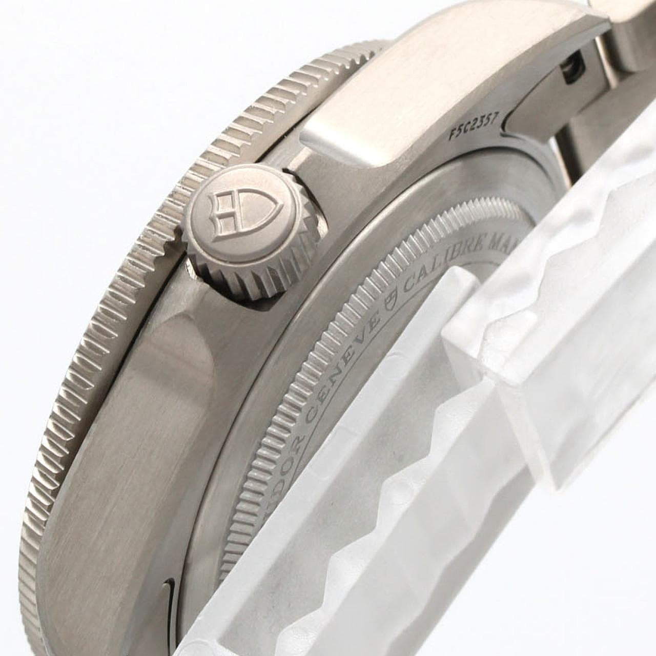 チューダー/チュードル ペラゴス39 TI M25407N-0001 TI 自動巻