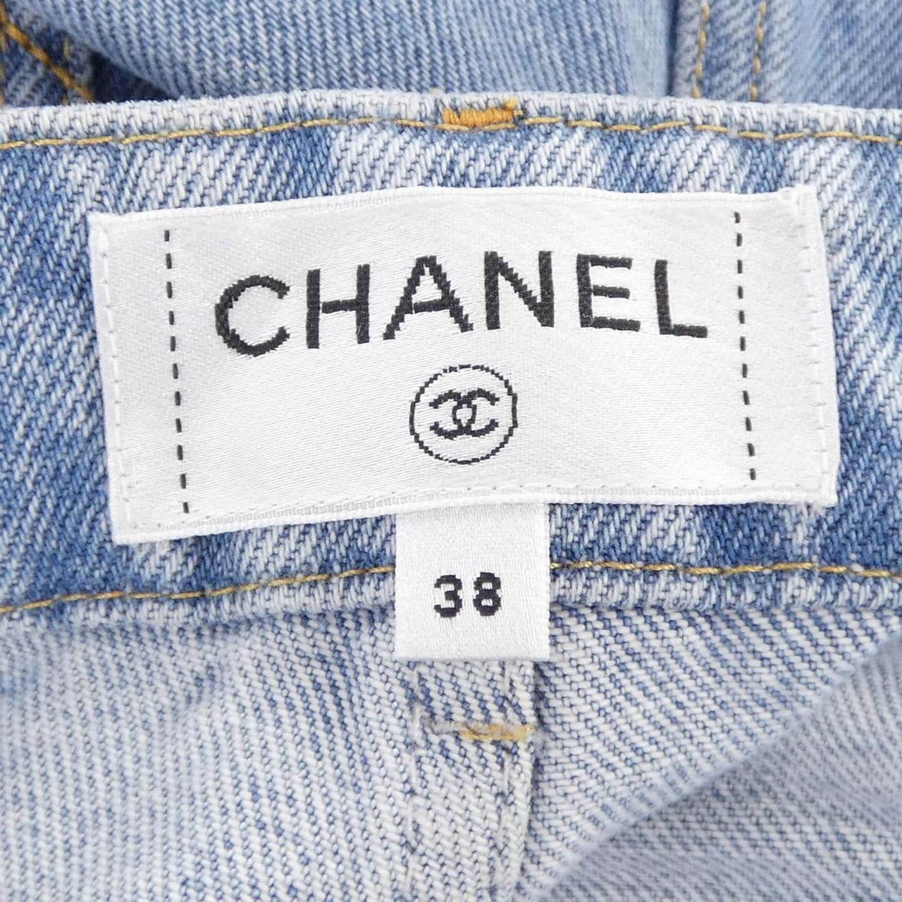 シャネル CHANEL METIERS D'ART LOOK1 P82856V74598 26A ジーンズ