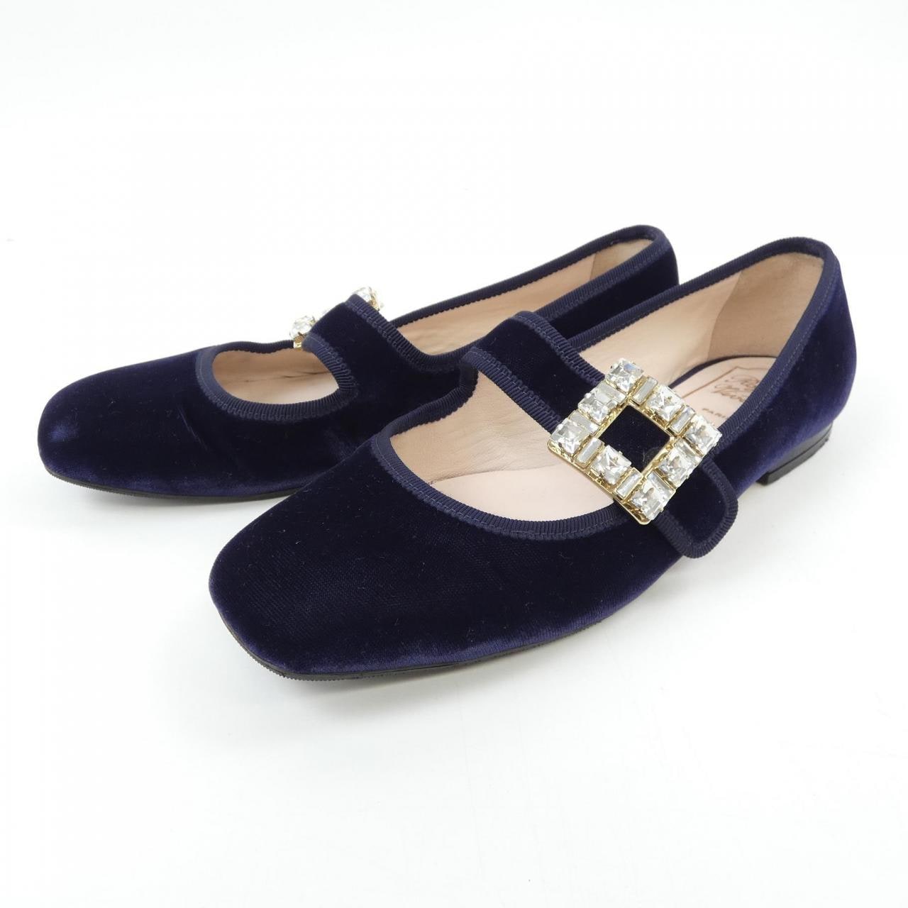 ロジェヴィヴィエ ROGER VIVIER トレ　ヴィヴィエ　ストラスバックル フラットシューズ