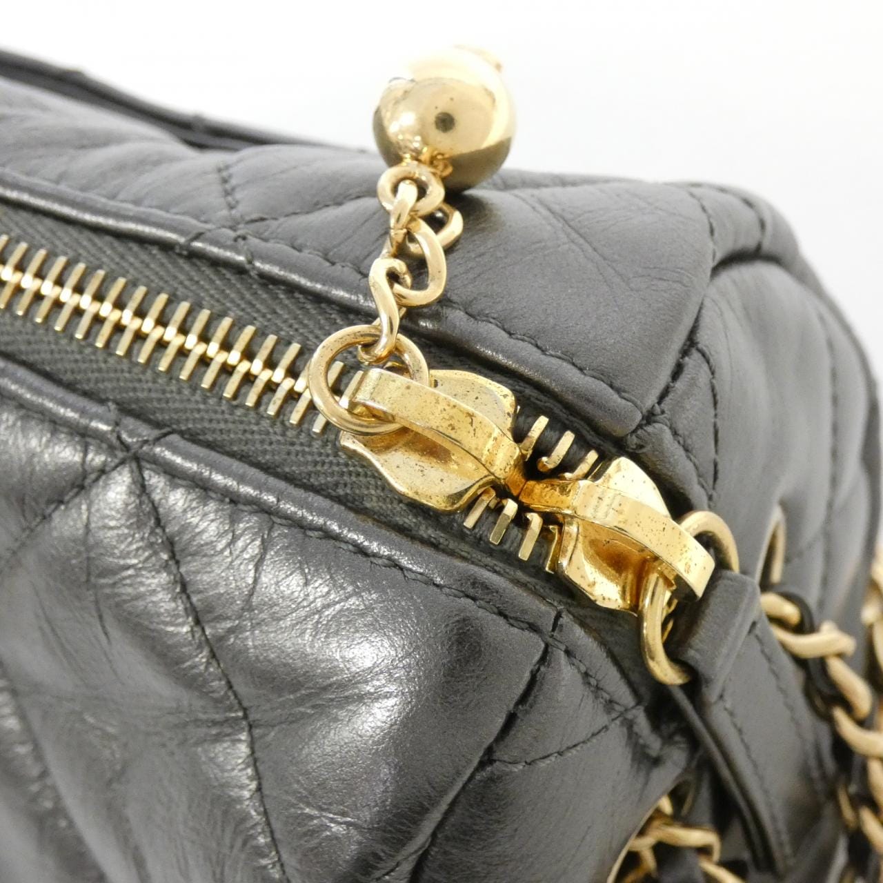 CHANEL AS3384 Shoulder Bag