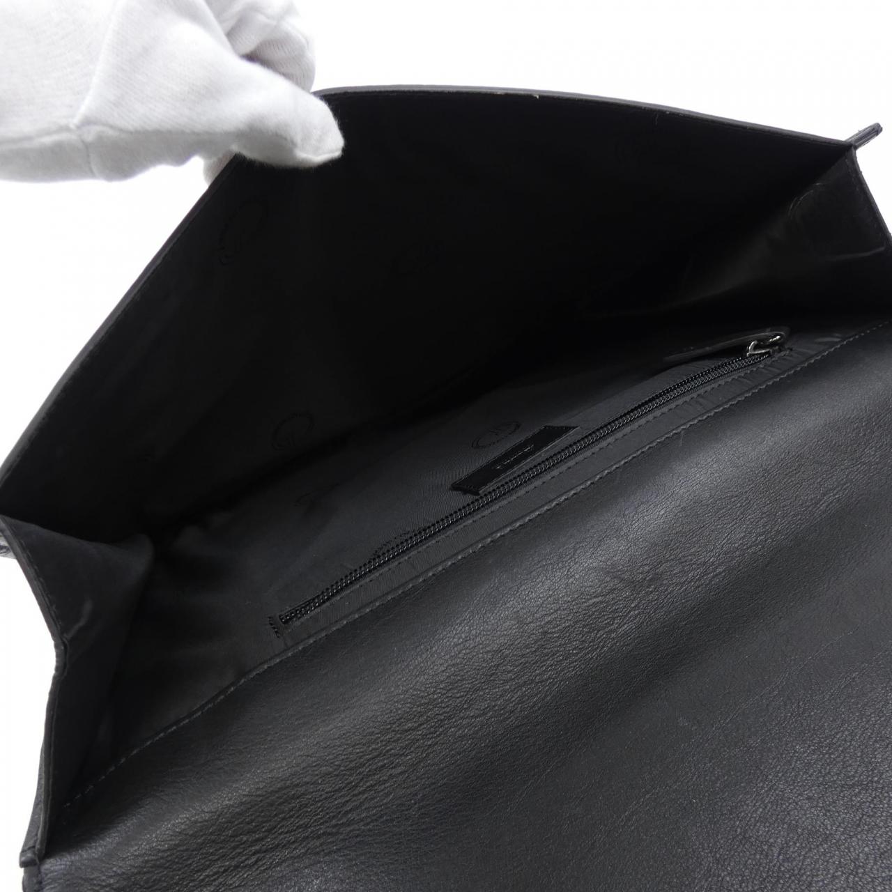 ARMANI collezioni系列包袋