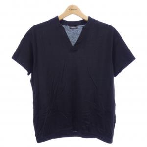 エンポリオアルマーニ EMPORIO ARMANI トップス