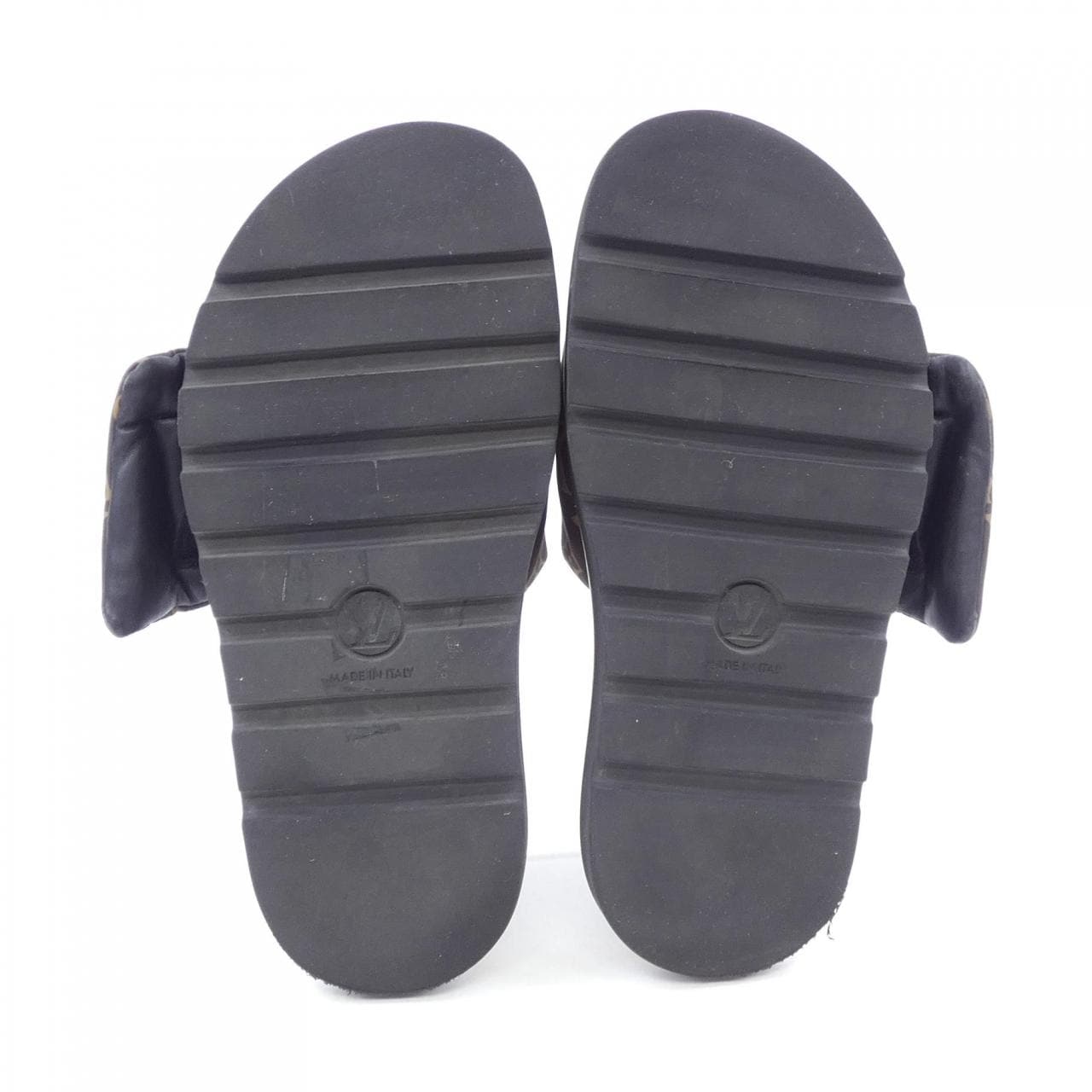 ルイヴィトン LOUIS VUITTON プールピローライン サンダル