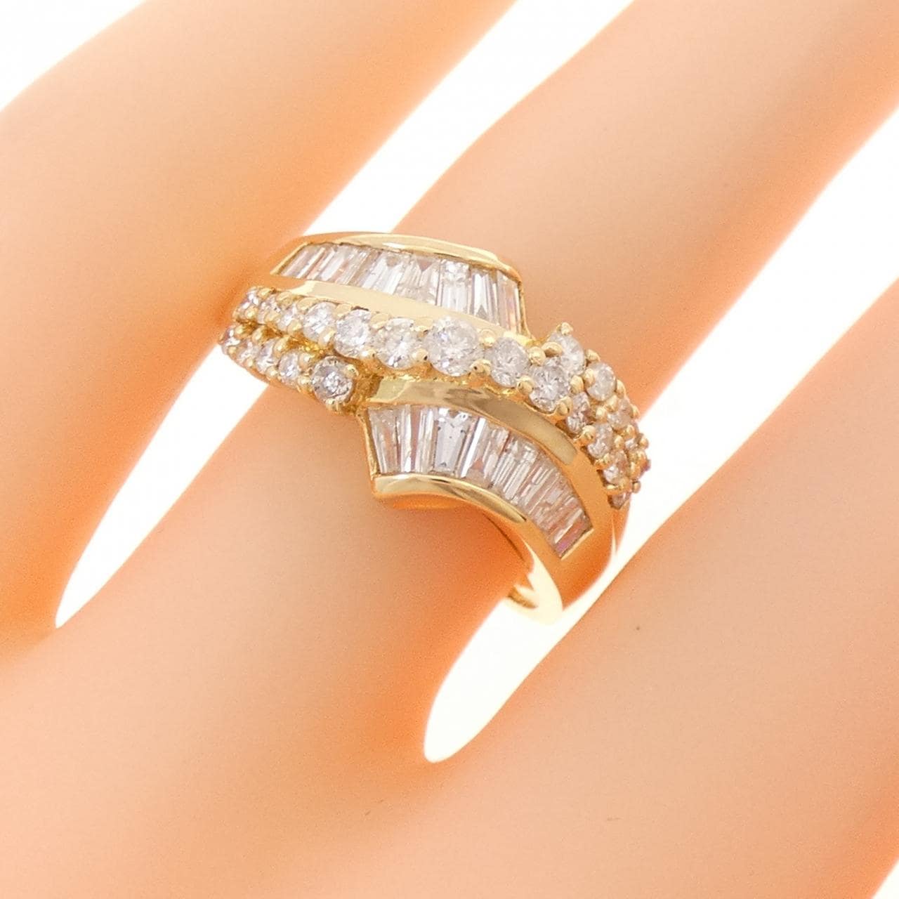 K18YG ダイヤモンド リング 1.05CT