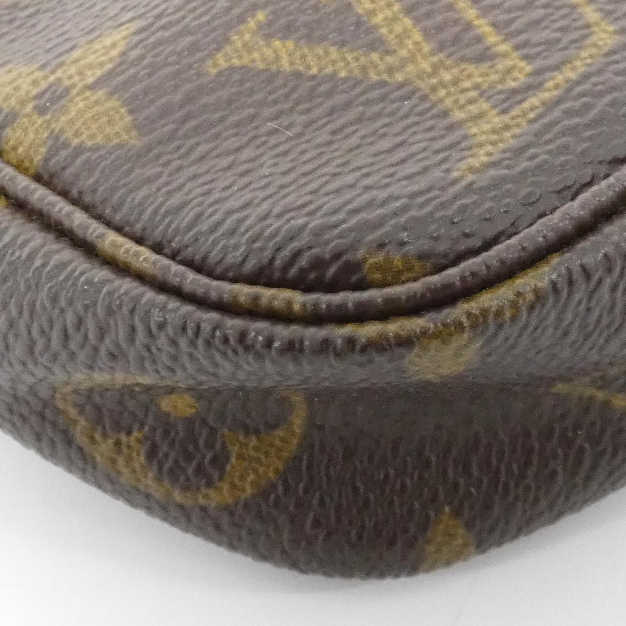 ルイヴィトン モノグラム ポシェット アクセソワール M51980 アクセサリーポーチ