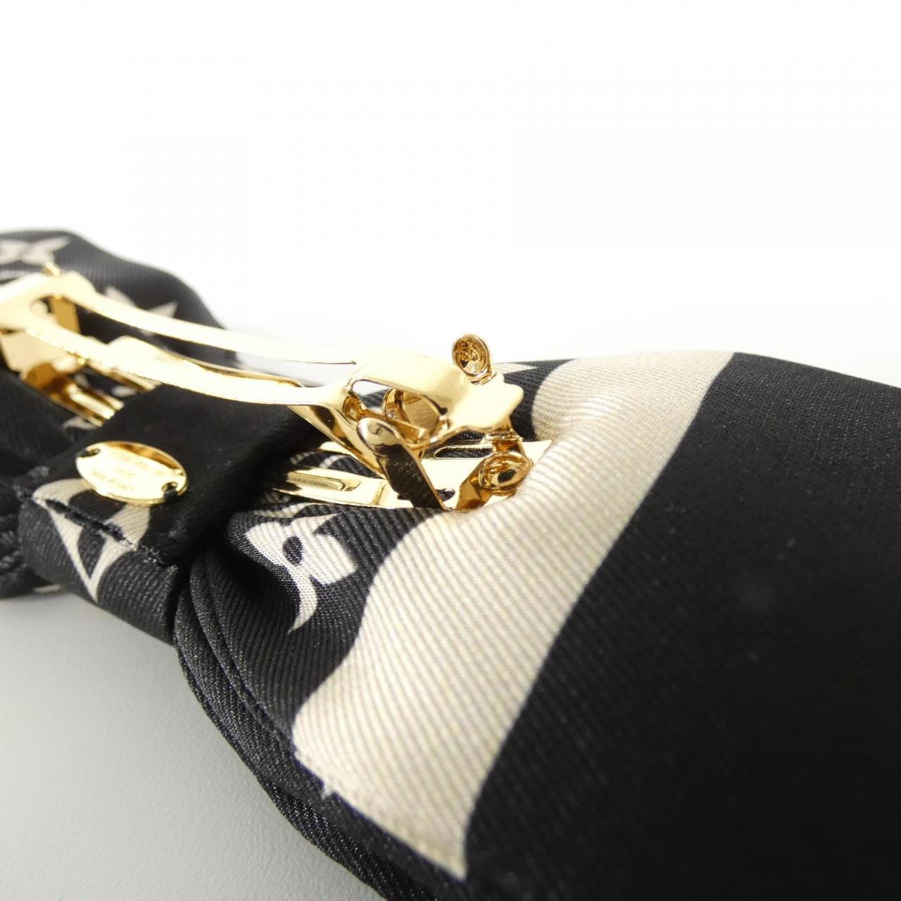 ルイヴィトン モノグラム ボウタイ モノグラム シルエット M03314 ヘアーアクセサリー