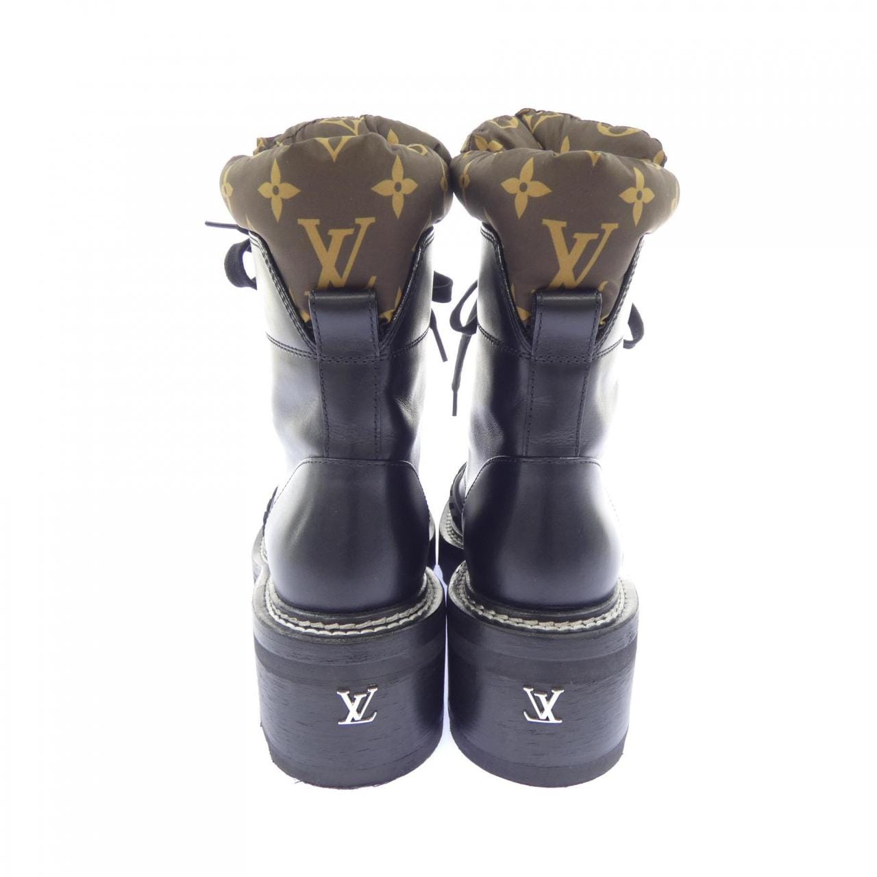 ルイヴィトン LOUIS VUITTON LVボブールライン ブーツ