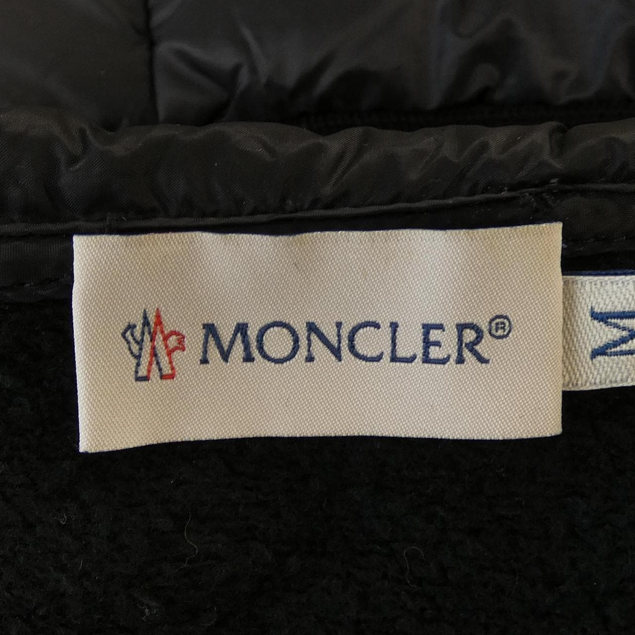 モンクレール MONCLER 20938488300 ダウンジャケット