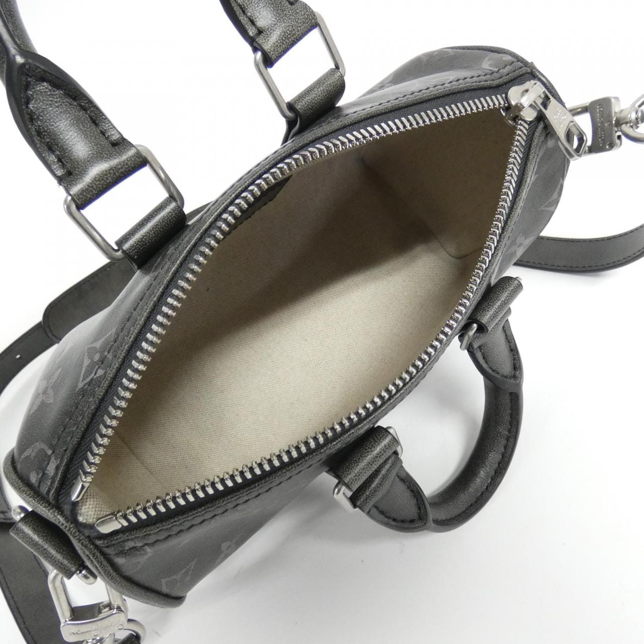 LOUIS VUITTON Brushed Monogram Keepall Bandouliere 25cm M11595 Shoulder Bag