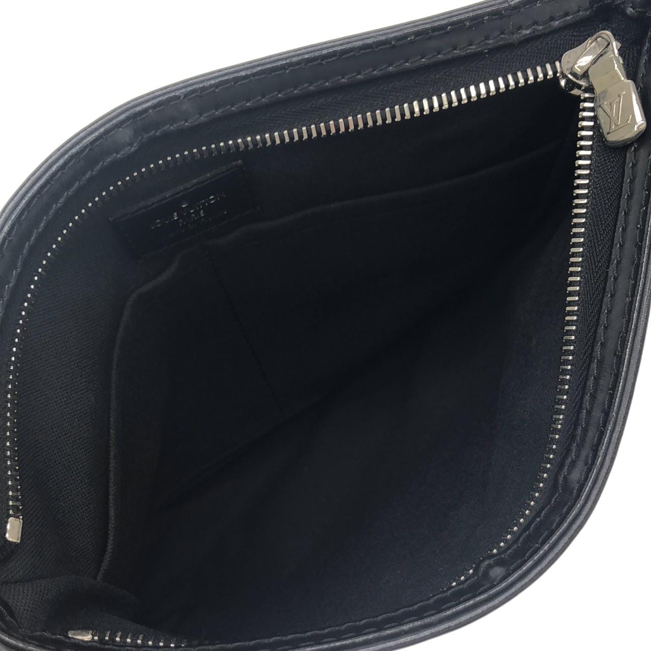 ルイヴィトン ダミエ グラフィット トマス N58028 ショルダーバッグ