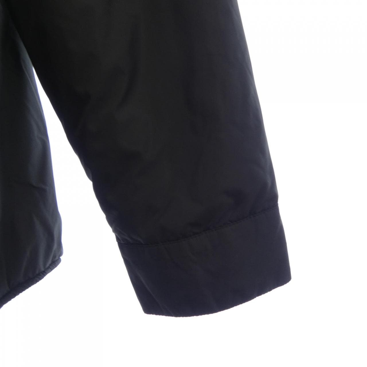 モンクレール MONCLER CASSIS ダウンジャケット