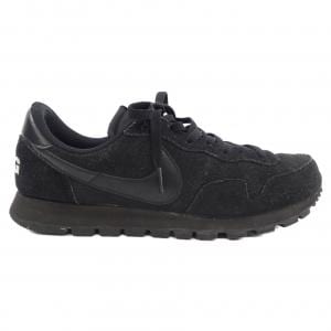 ナイキ NIKE スニーカー