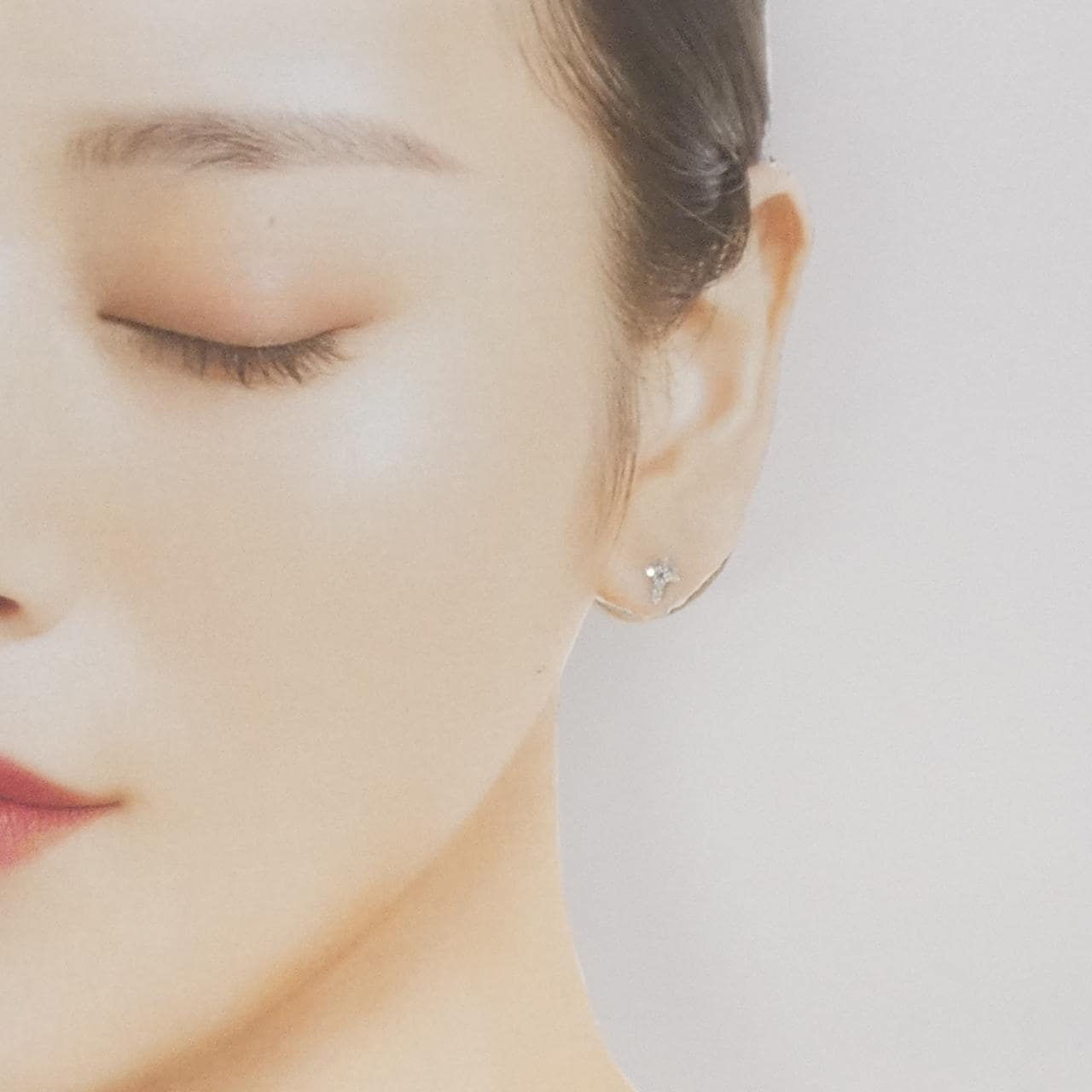 PT900 クロス ダイヤモンド ピアス 0.20CT