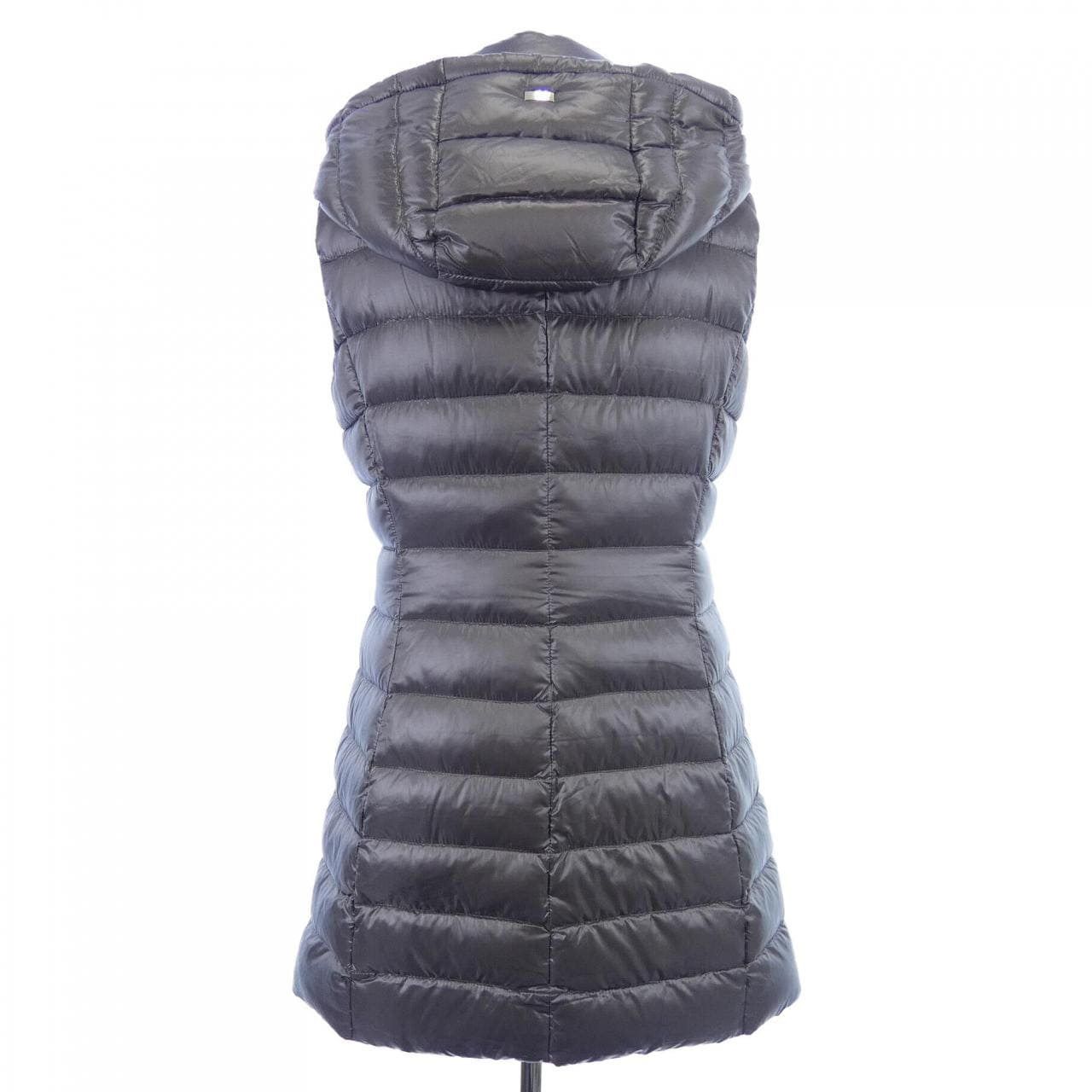 ヘルノ Herno PI0329D ダウンベスト