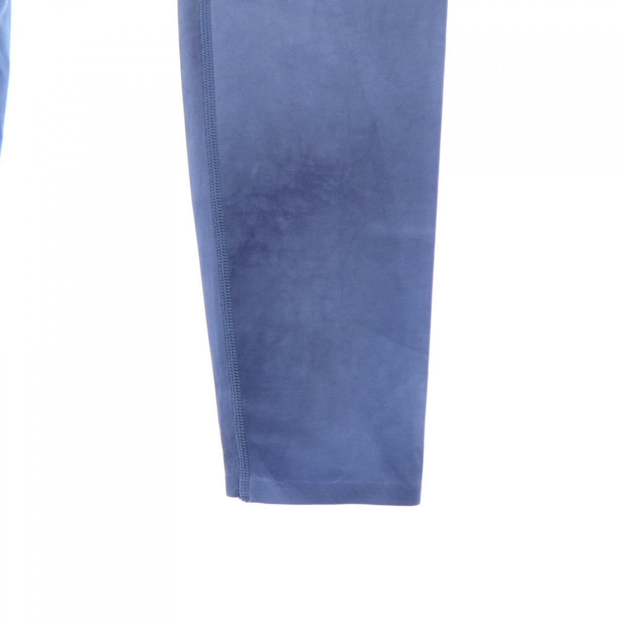 ロエベ LOEWE On レギンス