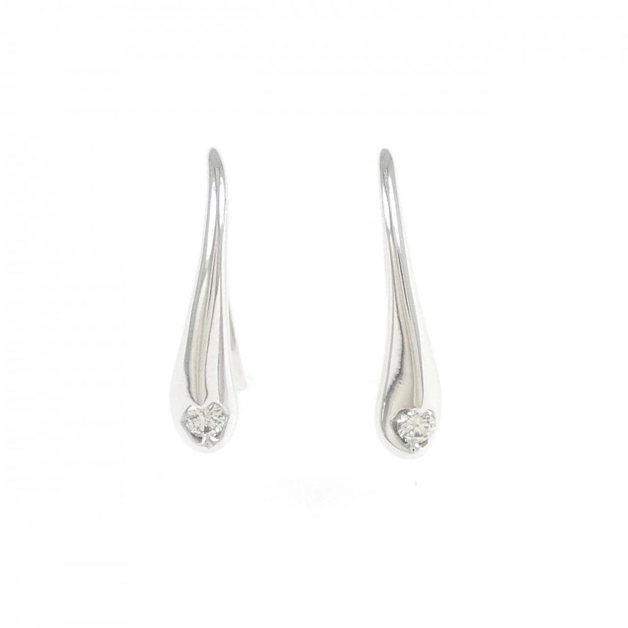 タサキ ダイヤモンド ピアス 0.04CT