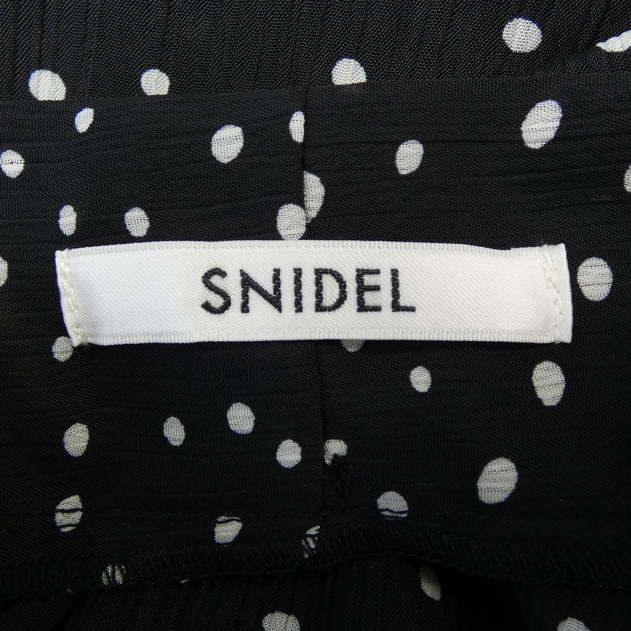 スナイデル Snidel SWFO232180 ワンピース