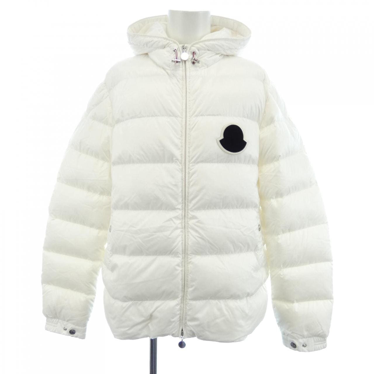 モンクレール MONCLER ダウンジャケット