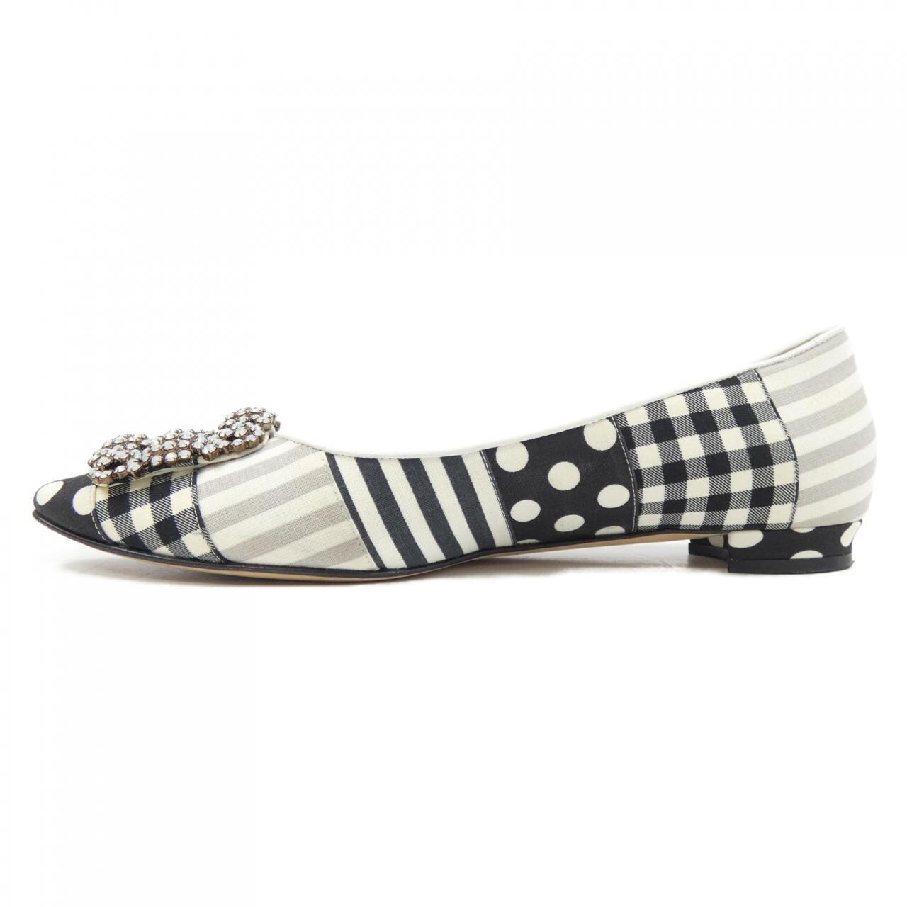マノロブラニク MANOLO BLAHNIK フラットシューズ