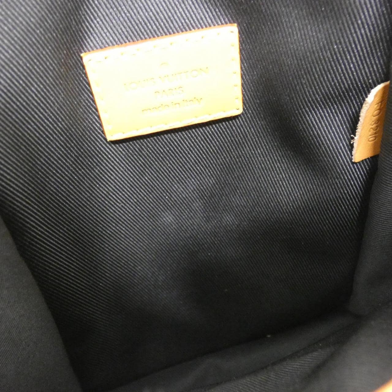 LOUIS VUITTON Damier Giant（LV Squared）亚马逊邮差包 N40357 单肩包