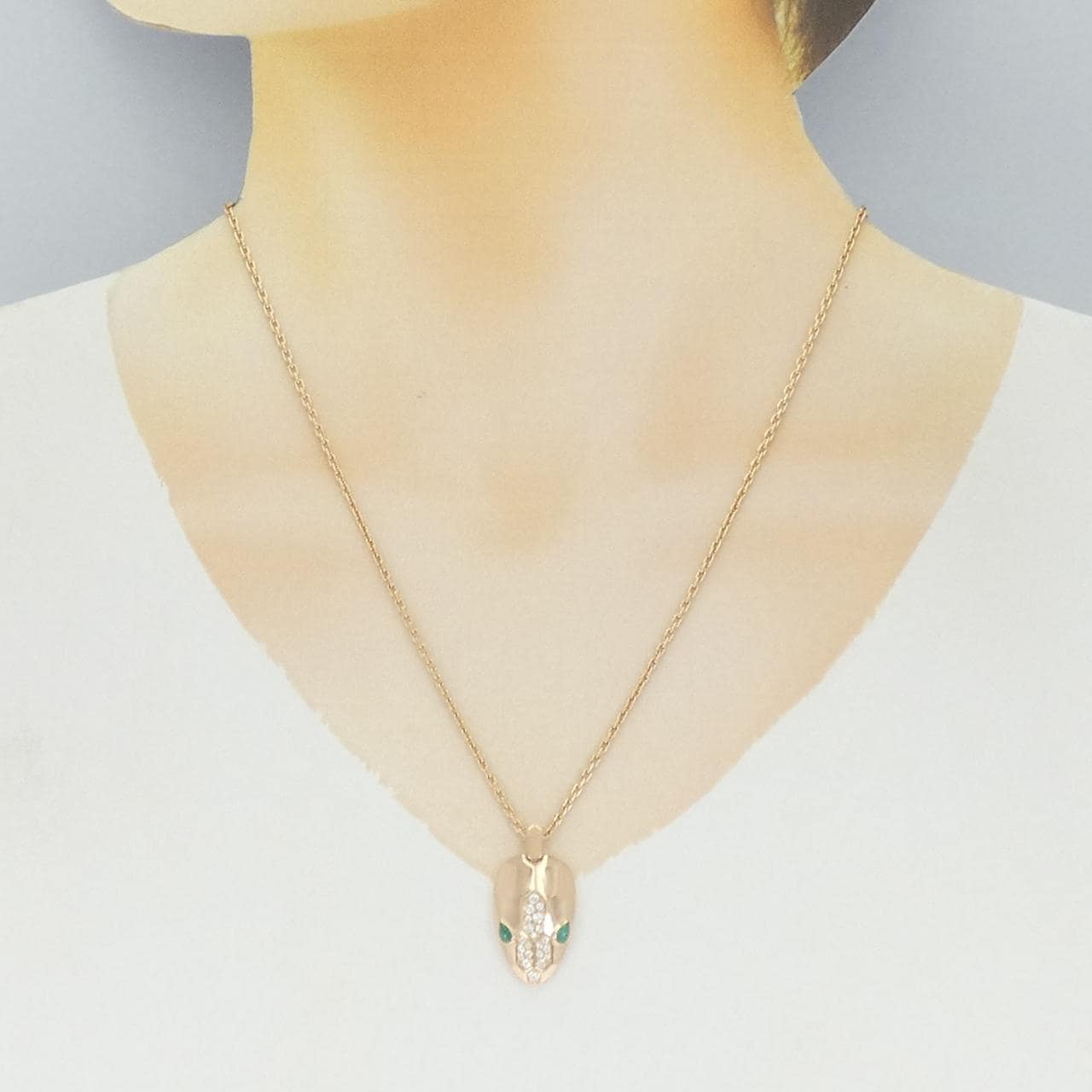 ブルガリ セルペンティ ネックレス