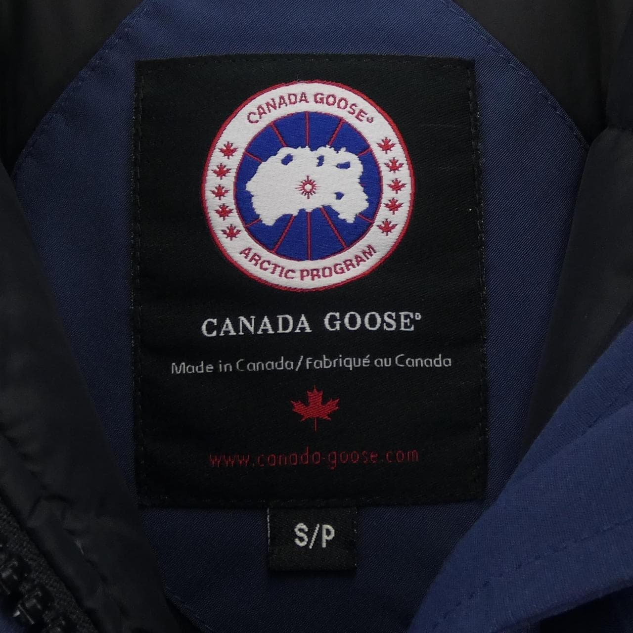 カナダグース CANADA GOOSE ダウンコート