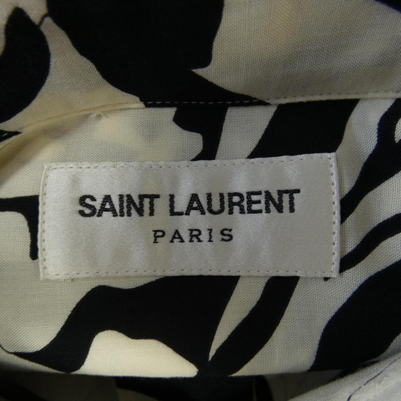 サンローラン SAINT LAURENT 520149 Y2A27 シャツ