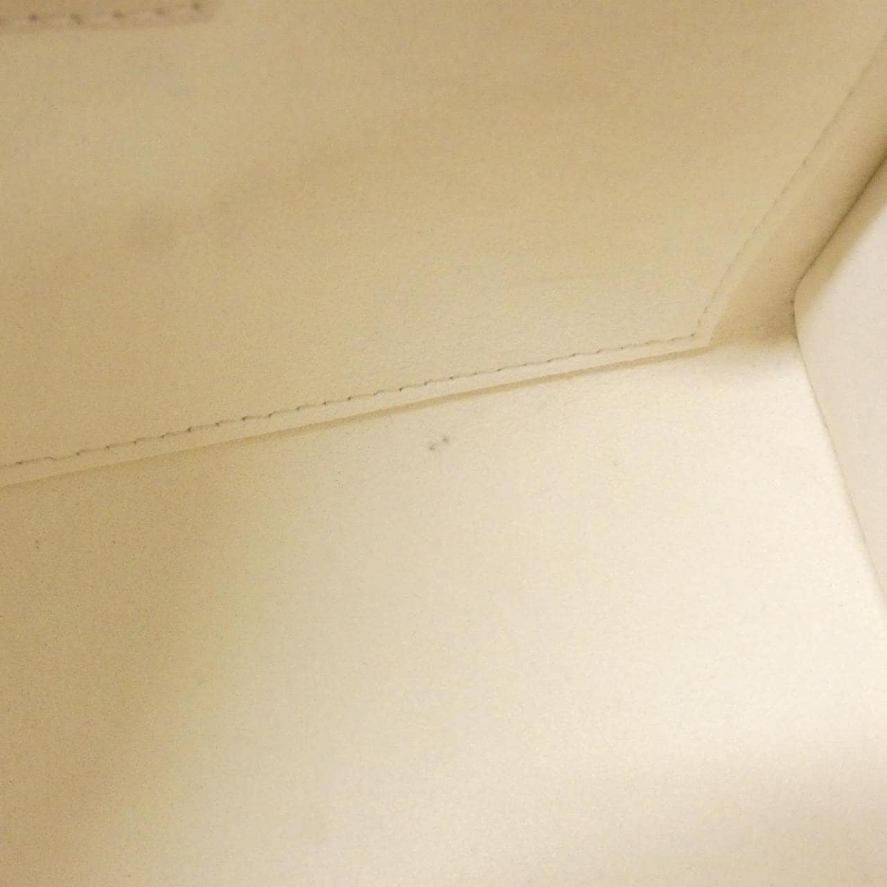 ルイヴィトン ロック & ゴー M23637 バッグ