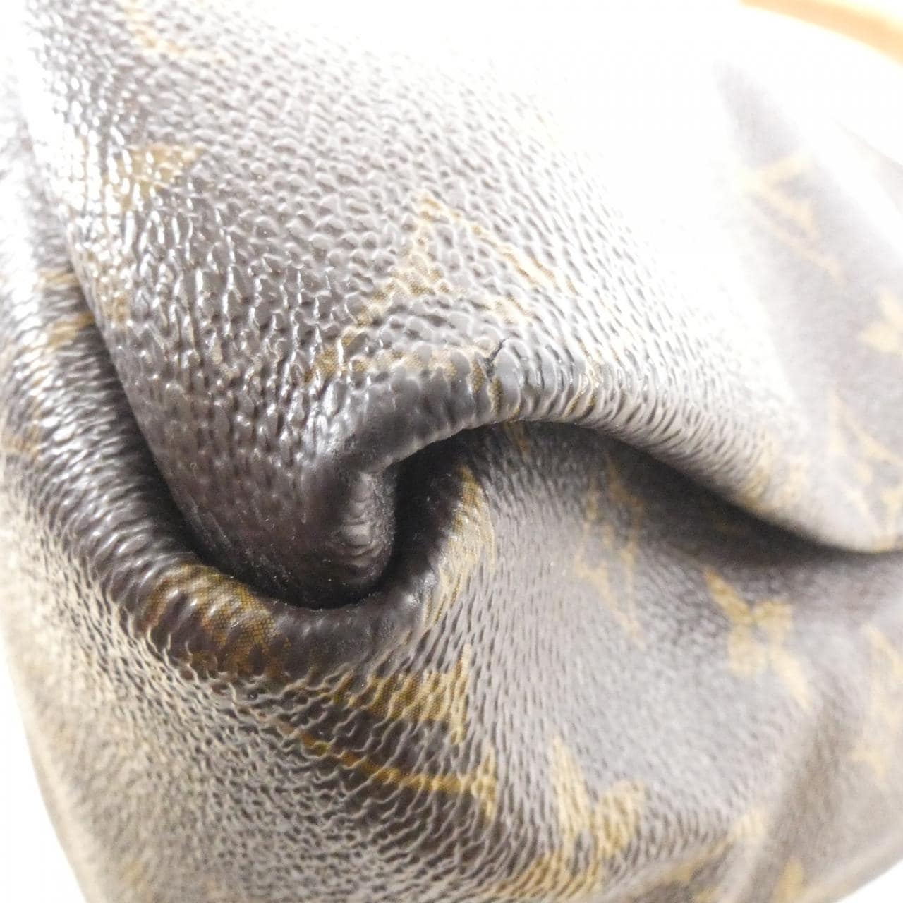 ルイヴィトン モノグラム アーツィー MM M40249 ショルダーバッグ