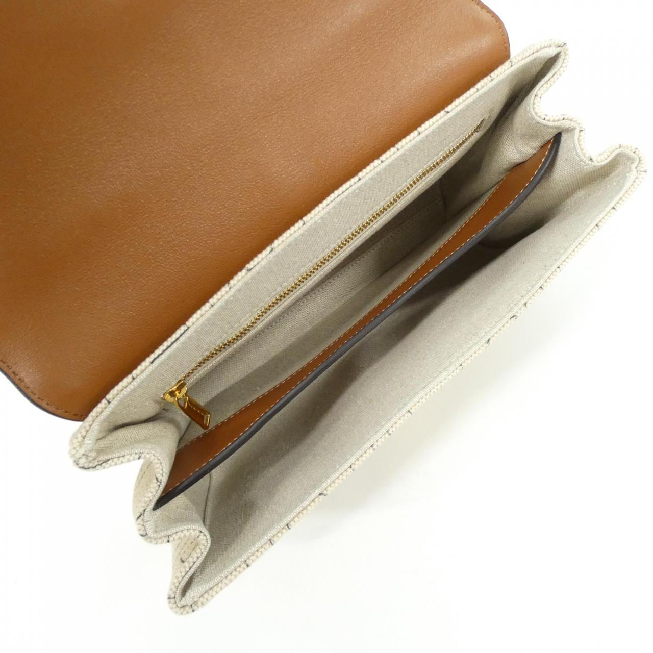 セリーヌ ティーン ソフト16 196852ERG ショルダーバッグ